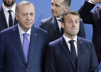 Rriten tensionet mes Turqisë dhe Francës/ Erdogan fyen Macron-in, Parisi tërheq ambasadorin nga Ankaraja
