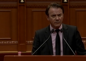 Kodi Zgjedhor/ Gjoni kujton sherrin me Valterin: E shikon që kisha të drejtë? Kanë luajtur dhe janë tallur me besimin tonë