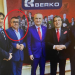 1.5 mln USD dëm shtetit në AKBN, biznesmeni i shpallur në kërkim foto krah presidentit Ilir Meta