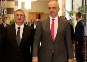 E ardhmja e futbollit në dorë të Ramës, Duka tregon takimin me kryeministrin: Do të marrë në konsideratë kërkesat