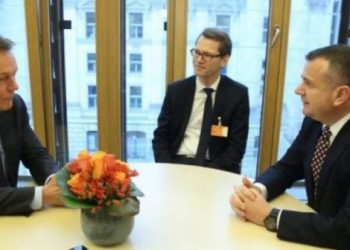 Ndahet nga jeta zv. presidenti i Parlamentit gjerman, Balla: I tronditur për ndarjen papritur nga jeta të kolegut tim