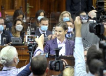 Votohet Qeveria e re e Serbisë me kryeministre Ana Bërnabiç: 6 pikat kryesore të planit qeverisës