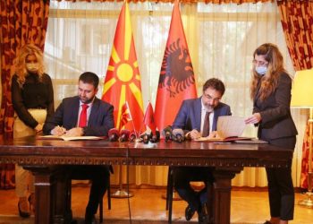Shqipëria dhe Maqedonia e Veriut nënshkruajnë marrëveshjen për shkëmbimin tregtar të produkteve bujqësore