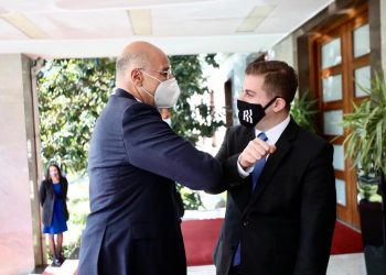 Ministri grek pritet me protesta, Cakaj flet pas takimit: Bashkëpunim i thelluar në çdo fushë