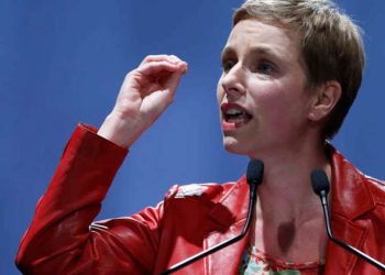 Deputetja franceze për deklaratat anti-islame: Vendi jonë i ngjan një ‘shoqërie para-fashiste’