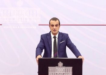 Publikohet ekstrakti i parë i listave zgjedhore: Të drejtë vote 3 milionë e 608 mijë e 3 shtetas, 50.5% janë meshkuj