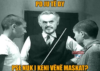 FOTO/ Po ju të dy pse nuk i keni vënë maskat, apo…