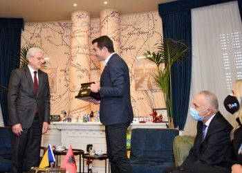 Veliaj pret Kryetarin e Presidencës së Bosnje-Hercegovinës: Më shumë bashkëpunim mes Tiranës dhe Sarajevës