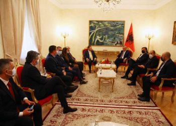 Ruçi dhe Balla presin në takim Sekretarin e Shtetit të Rumanisë: Referencë për rrugëtimin europian të Shqipërisë