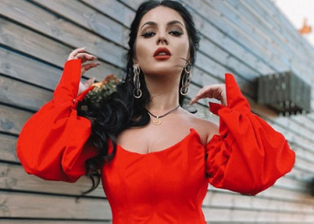 FOTO/ Fifi tregon linjat trupore me veshje të ngushtë: Lëreni të kuqen të flasë për ju