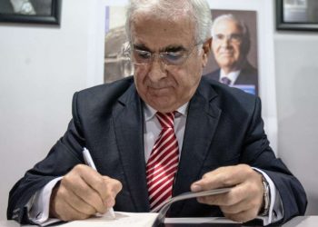 Profesori i të Drejtës Krisafi: “Në Hagë, dy shtetet duhet të çojnë një marrëveshje”