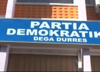 Votimeve në PD iu del “boja”? Djali i ish-gjyqtarit Petrit Çeno hyn “kontrabandë” në listat e Durrësit