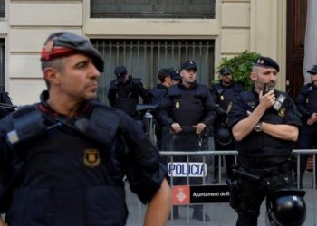 Doli “Pro” ekzekutimit të mësuesit në Francë, arrestohet marokeni