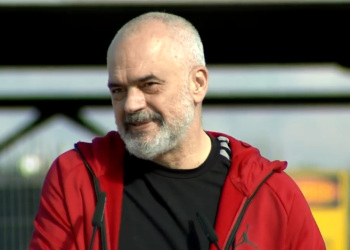 “Presidenti është kthyer në lolo”, Rama i ashpër me Metën: Del në ekran i dehur dhe shan si në dyert e klubeve