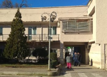 Hapet spitali “Covid 3”, shtrohen 6 pacientët e parë të infektuar me koronavirus