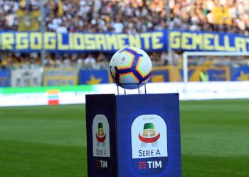 30 futbollistë pozitivë me Covid në Serie A, në dyshim derbi Inter-Milan