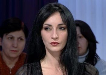 Shijet e meshkujve shqiptarë, Zhaku lëshon gojën: Të virgjëra nga poshtë, por k** nga lart