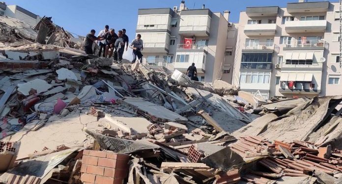 Turqi/ Humbin jetën 3 shqiptarë nga Kosova prej tërmetit