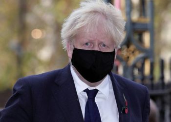 Boris Johnson kthehet në detyrë, testi i Covid-19 del negativ