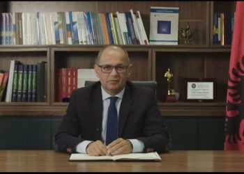 Viti i ri akademik/ Rektori Artan Hoxha mesazh: I kemi marrë masat ndaj koronavirusit