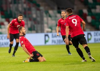 NDESHJA LIVE! Shqipëria sfidon Bjellorusinë për kreun e grupit
