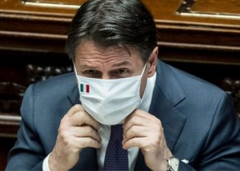 Italia i reziston izolimit, por Conte prezanton kufizime të ashpra