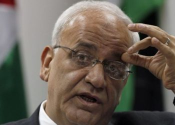 Koronavirusi i merr jetën politikanit të rëndësishëm palestinez që negocioi me Izraelin