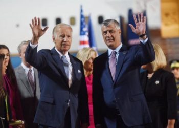 Balla nxjerr videon e Thaçit me Biden: Pse agjenti i UDB, Sali Berisha e quajti “çirak të Beogradit”?