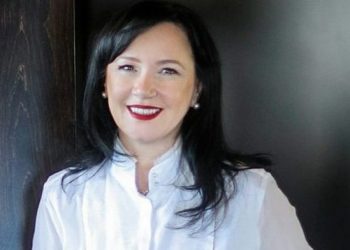 “Gratë sipërmarrëse mbeten shembuj shprese”/ Linda Rama i bashkohet thirrjes së Cherie Blair dhe Hillary Clinton