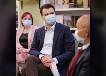 Basha pas takimit me mësuesit: Do ta rrëzojmë Edi Ramën me zgjedhje dhe do hërojmë Shqipërinë!