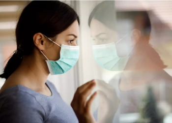 ‘Një përvojë testuese dhe të dobët fizikisht’/ Sfidat komplekse që i presin pacientët e shëruar nga COVID