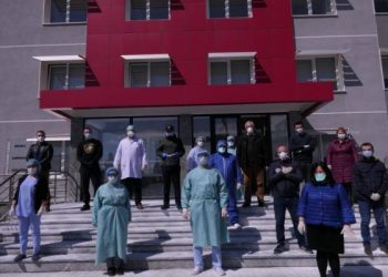 Mjekët e Elbasanit kërkojnë praninë e policisë në urgjencë