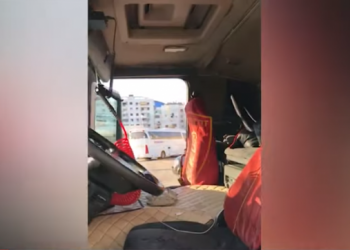 Zbulohet identiteti i shoferit të arrestuar në Portin e Durrësit për 294 mijë eurot dhe pronarit të firmës së transportit të mjeteve