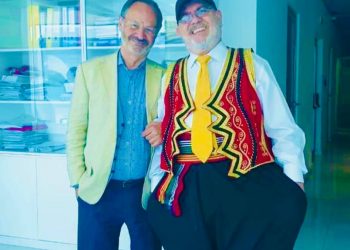 Batutat e fundit të Koço Devoles: Nga momenti kur mori vesh që kishte 2 vite jetë, tek ironia me Bujar Nishanin dhe humori me poturet e Ramës