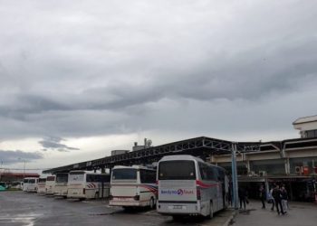 Kosovë/ Masat e reja antiCovid, pezullojnë edhe transportin publik