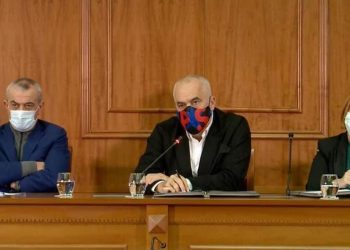 Ndihma për naftëtarët, Ministria e Financave: 40 mijë lekë në muaj për 1 vit