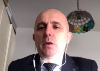 Mjeku shqiptar në Itali: Shmangni grumbullimet, po të respektoni masat nuk infektoheni