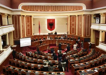 Me 83 vota pro/ Miratohet nga Kuvendi ngritja e komisionit të hetimit për raportin e Dick Marty-t