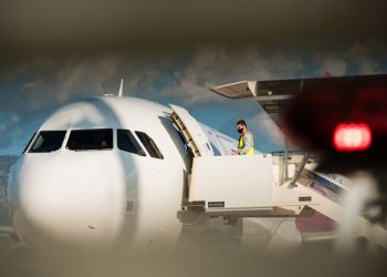 Aeroporti “Nënë Tereza”: Ja 12 fluturimet e konfirmuara për të shtunën