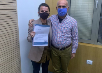 Rudina Hajdari e lumtur përkrah Doktor Piperos jep lajmin e mirë: E mposhta Covidin, ky virus nuk është i lehtë