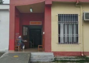 “Plas” covidi në repartin e karantinës në spitalin e Beratit