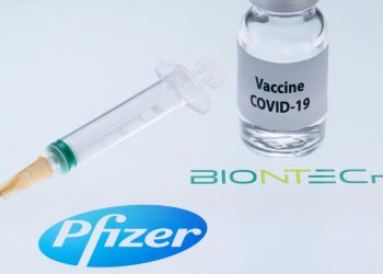 ‘Të bëhen gati brenda 10 ditësh’/ Ky është shteti që pritet të fillojë vaksinimin anti-COVID në 7 dhjetor