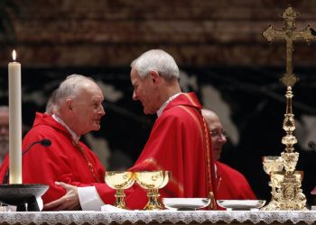 Skandali në Vatikan! Papa Gjon Pali II i dinte rastet e abuzimeve, por…