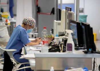 Covid-19 në Europë, shifra shqetësuese/ Mbi 15 milion të infektuar