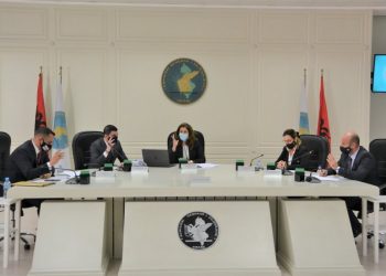Fier dhe Berat/ Shtohen 2 zona zgjedhore për zgjedhjet e 25 prillit