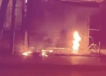 Stresi nxit dhunë dhe tensionim të situatës përmes fakenews: I vihet flaka njësisë së PS te 5 Maji, bravo! Po cili është realiteti?