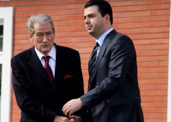 Ja si e ‘krasitën’ Berisha-Basha PD-në, 60 figurat e përjashtuara në 7 vite