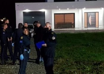 Zbardhet ngjarja e rëndë në Kosovë/ Burri vret gruan, 2 djemtë dhe më pas veten