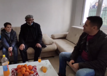 Familjari: Kryeministrit i ka rënë peshë e madhe, Ahmetaj: Ka një mal me halle, por i ka mbajtur