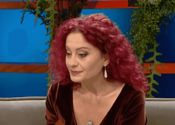 Tha se Covidi trajtohet me duhan, flet sërish mjekja: Kolegët më dhanë të drejtë, por më thanë mos fol për të mirën tënde